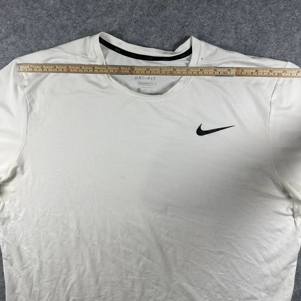 Nike Dri-FIT Standard Fit T-Shirt XXL White Solid Performance Polyester